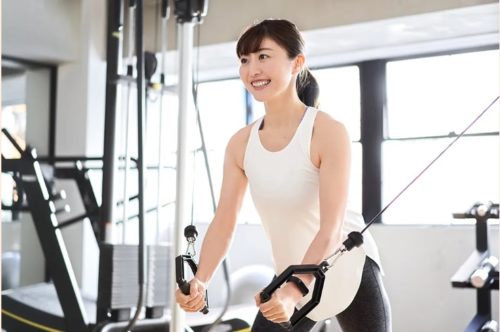 筋トレ　ケーブルクロス