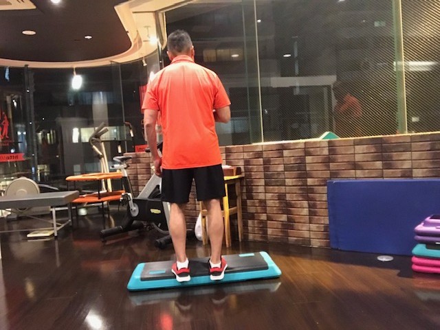 ふくらはぎの運動